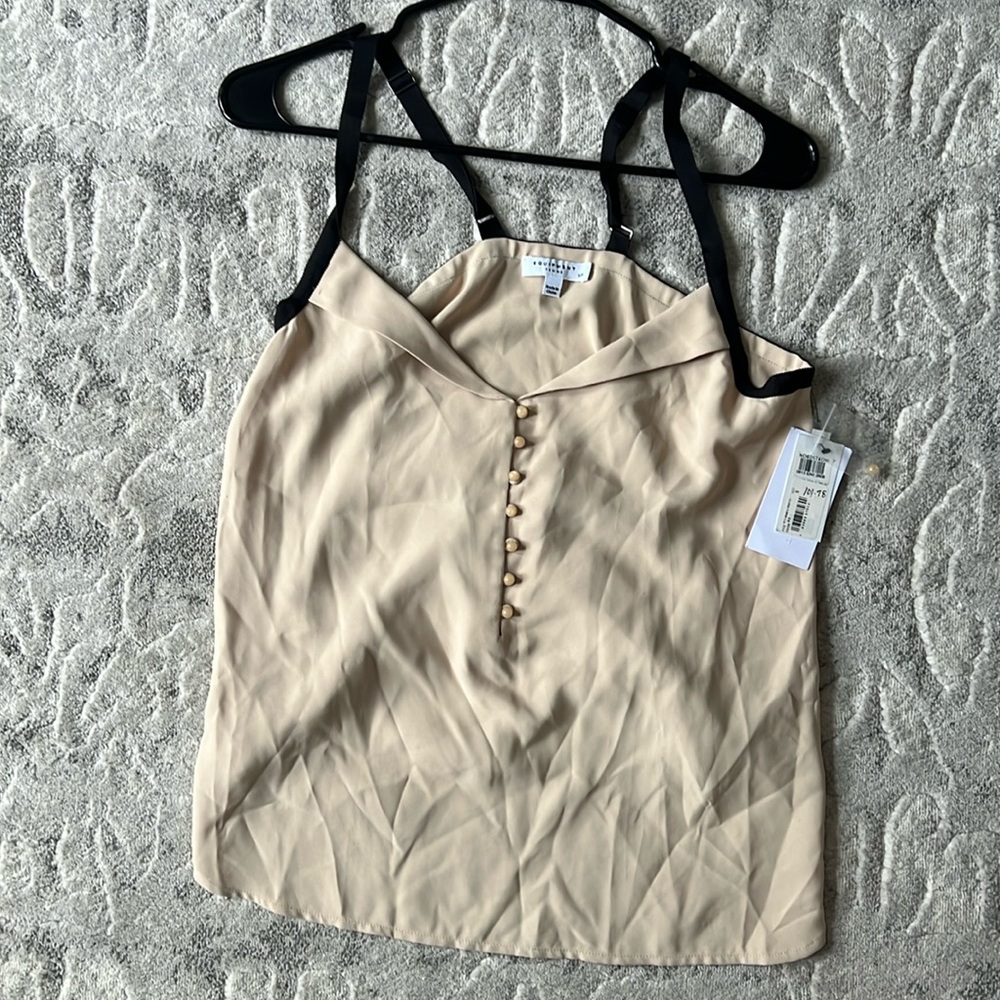 Equipment femme small tank